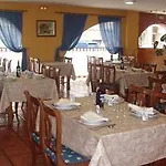 Hotel Acebos Cangas 2*