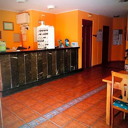 Acebos Cangas 2*