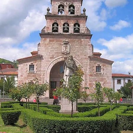 Acebos Cangas Hotel 2*